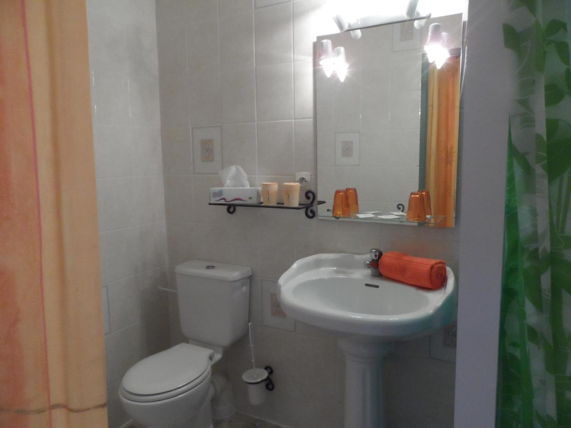 Clos Mazerolles Cruzy Room photo