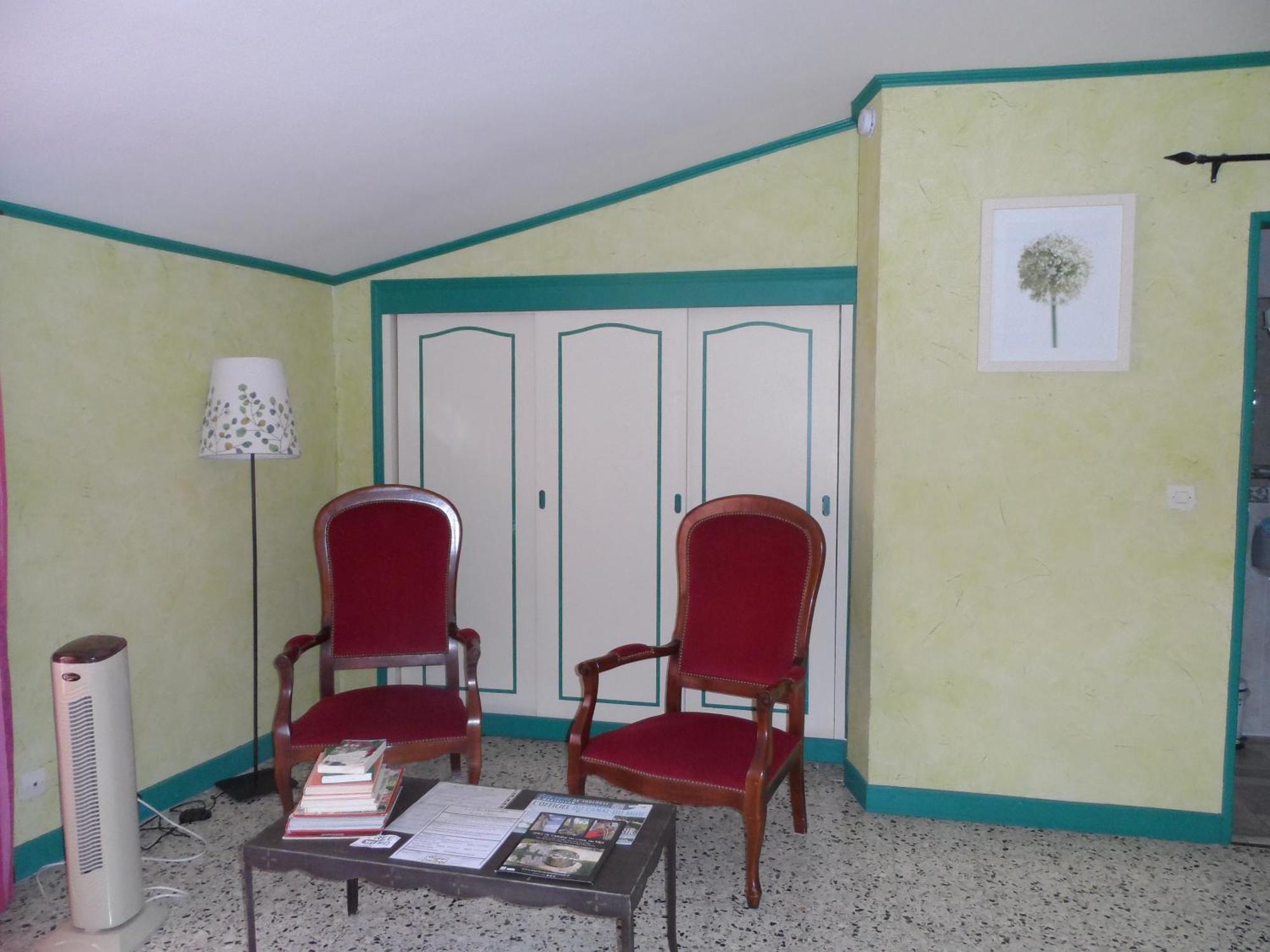 Clos Mazerolles Cruzy Room photo